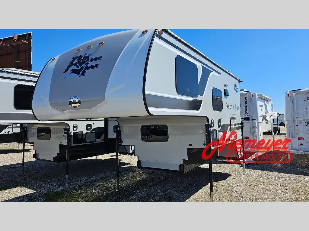 2026 Northwood Arctic Fox Camper 990 - Photo 3