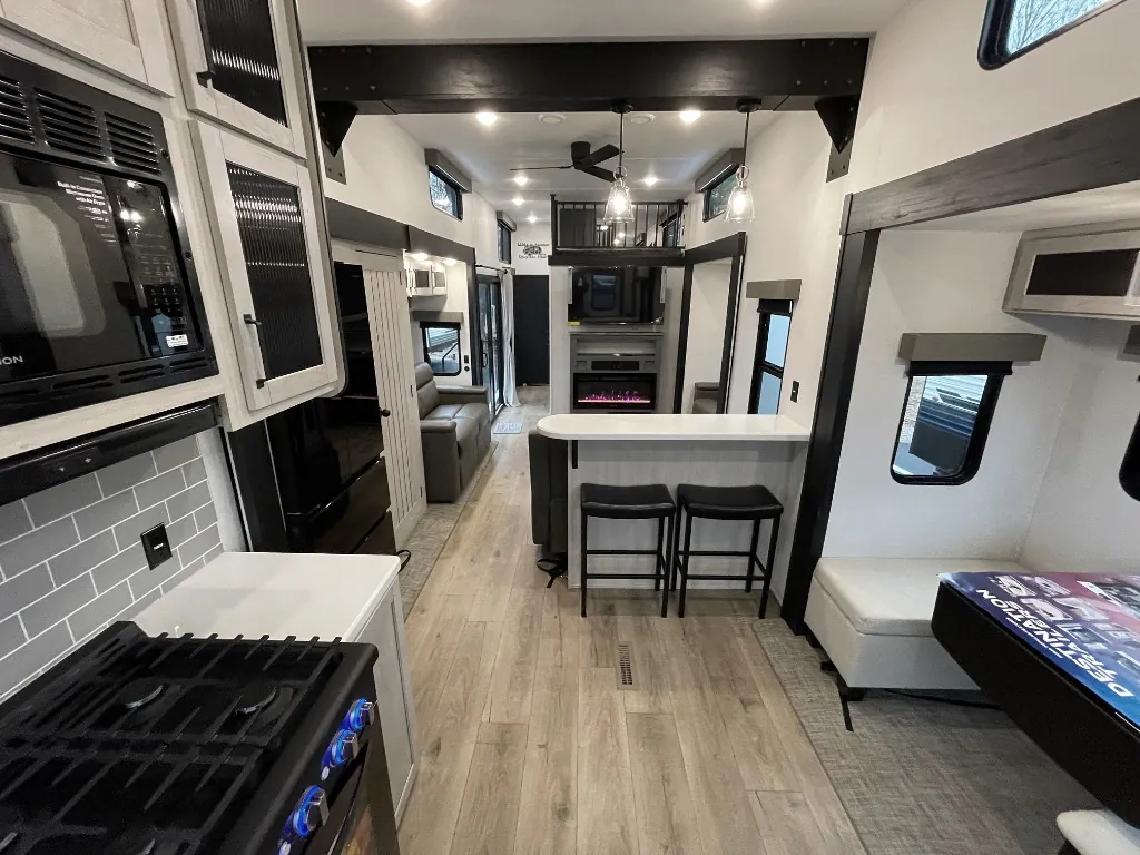 2026 Forest River Puma Vista 403LFT, Photos photo 6