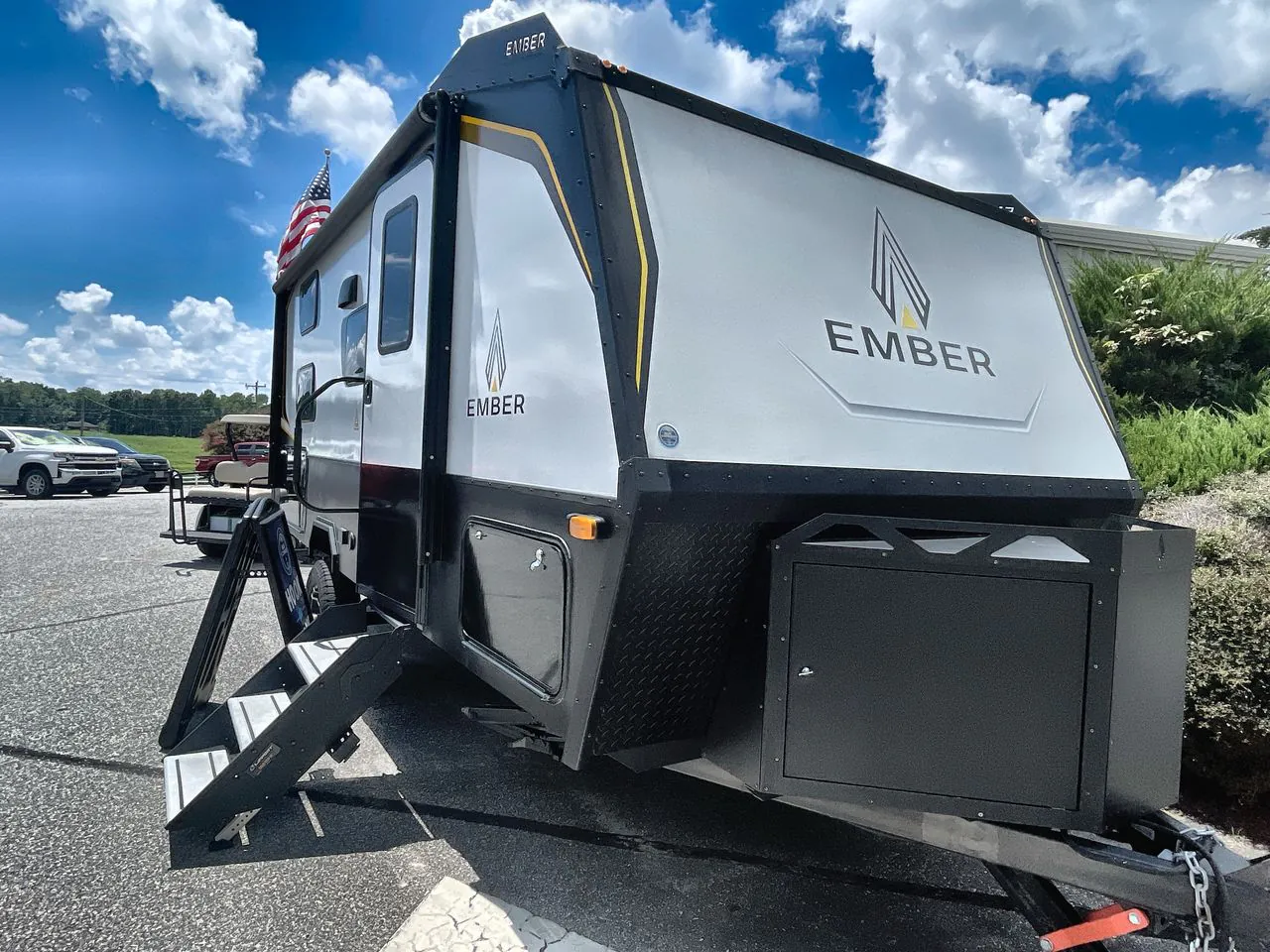 2022 Ember RV Overland 191MDB - Photo 2