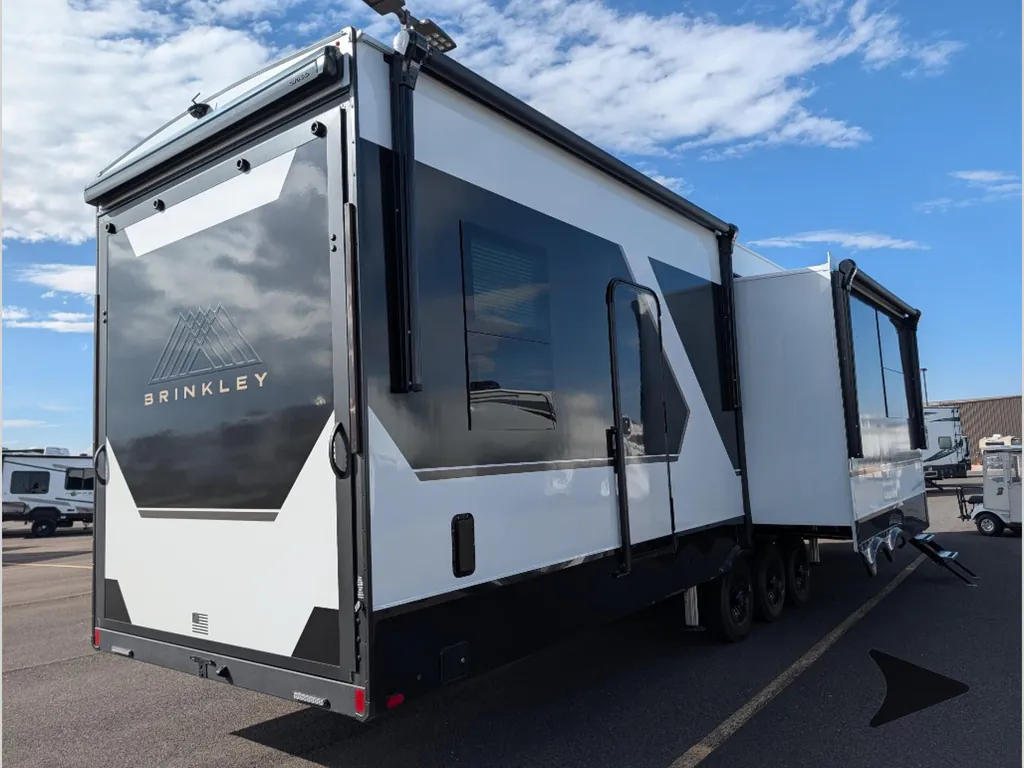 2027 Brinkley Model G 3970, Photos photo 6