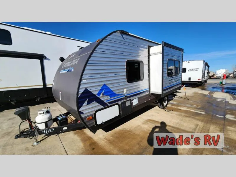 2022 Coachmen Catalina Summit Series 7 184FQS - Photo 4