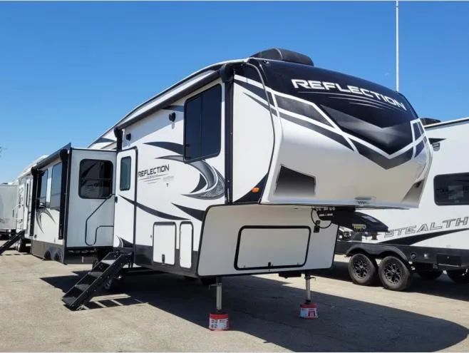 2021 Grand Design Reflection 150 Series 295RL - Photo 2