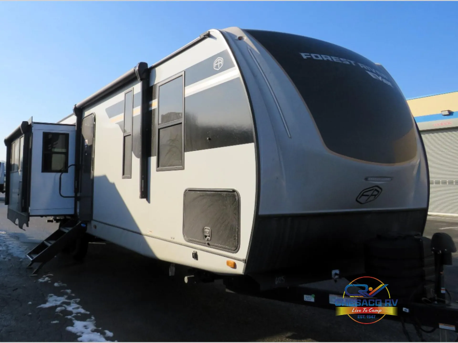 2025 Forest River Vibe 2800RL - Photo 2