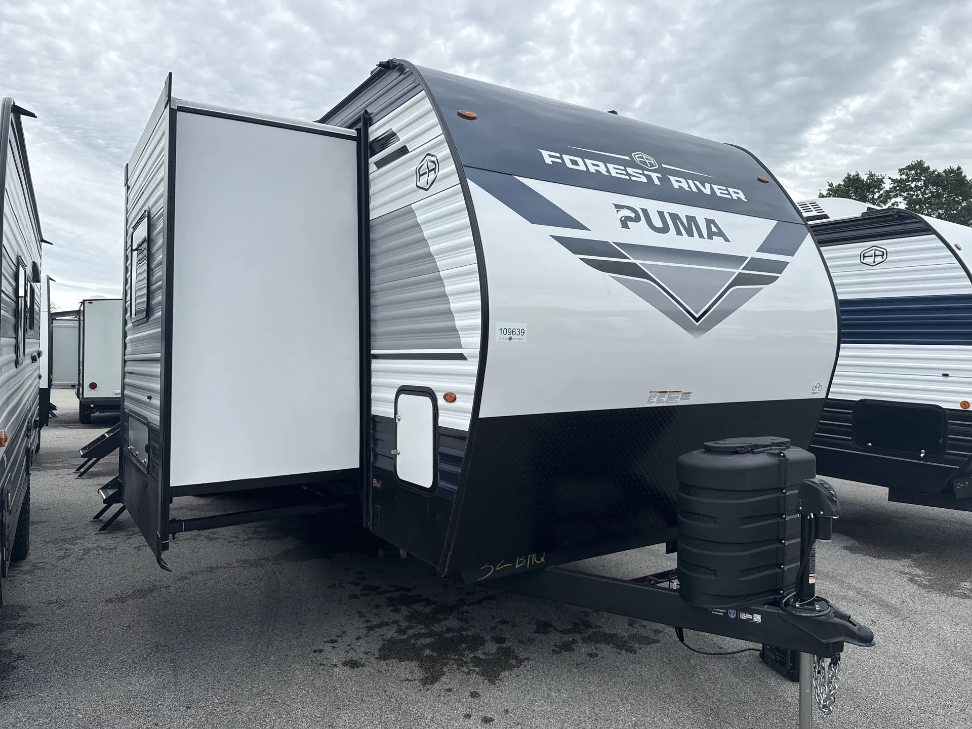 2026 Forest River Puma 32BHQS