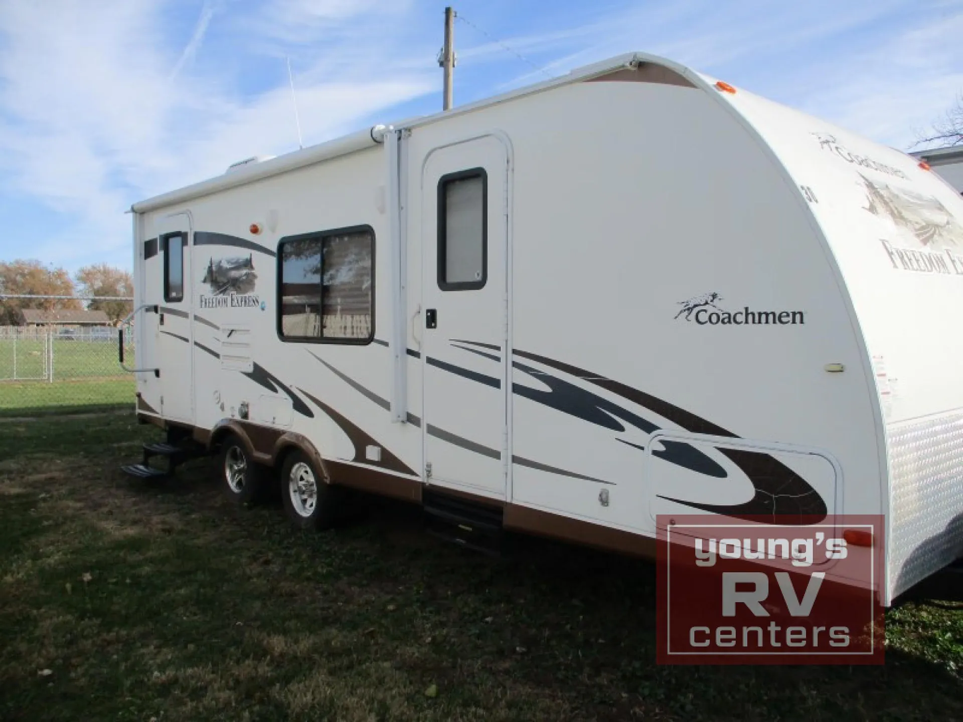 2012 Coachmen Freedom Express 242RBS - Photo 4