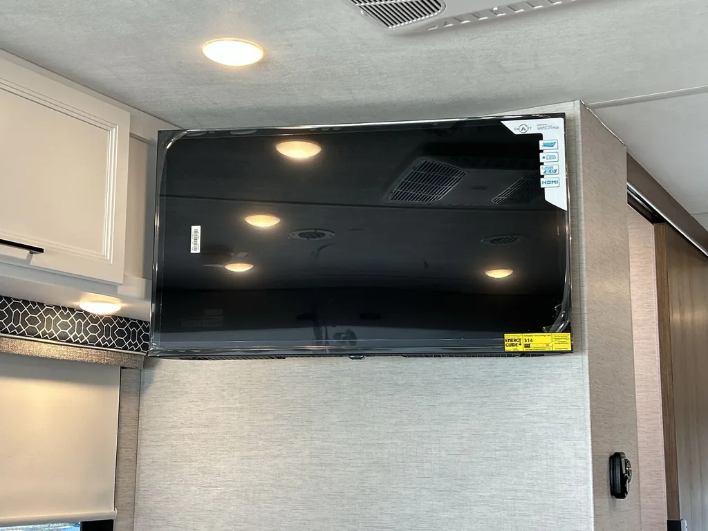 2026 Thor Motor Coach Freedom Traveler A29, Photos photo 14