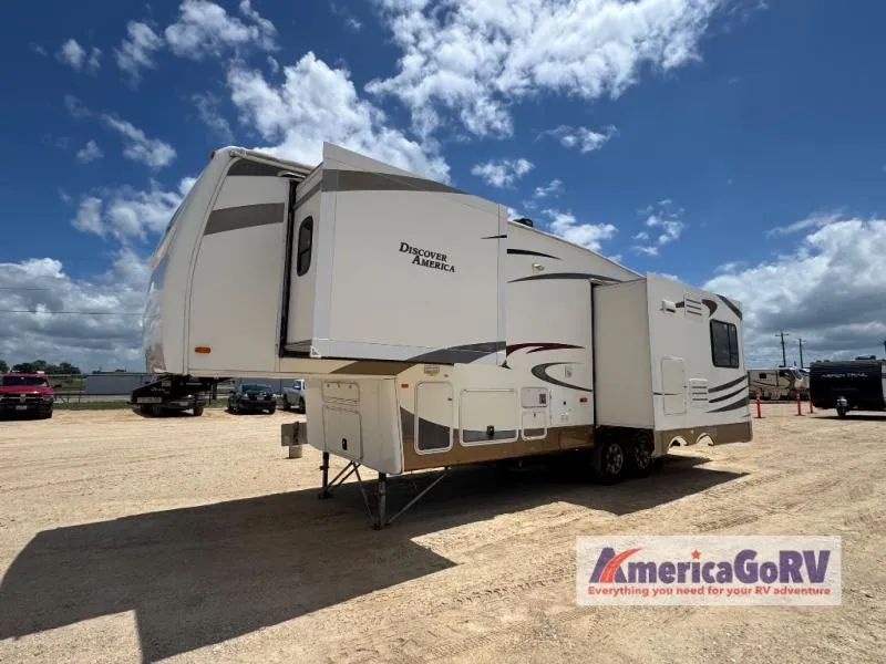 2011 NuWa HitchHiker Discover America Used    300 FK - Photo 4
