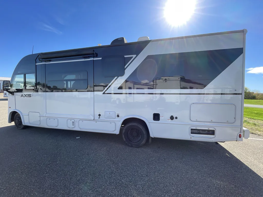 2025 Thor Motor Coach Axis 26.2, Photos photo 7
