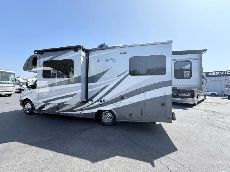 2018 Forest River RV Sunseeker MBS 2400R - Photo 2