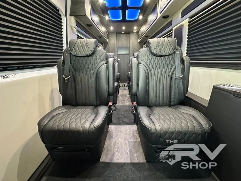 2026 Midwest Automotive Designs Day Cruiser D6 - Photo 3