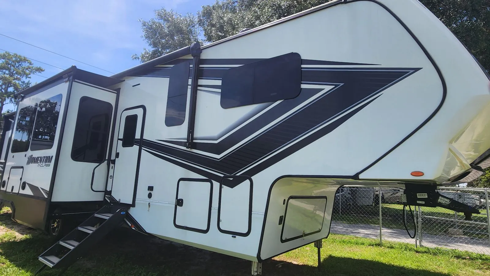 2023 Grand Design Momentum 381MS