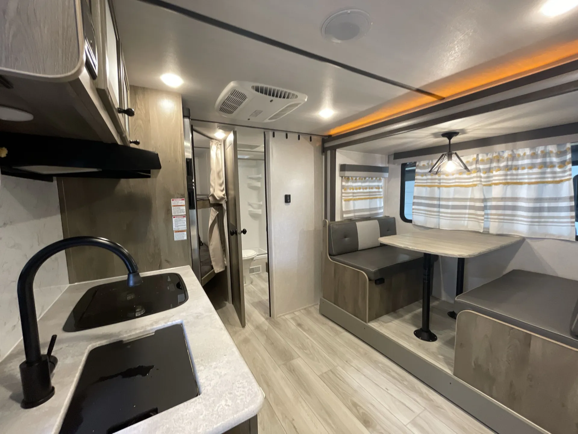 2022 Forest River Surveyor Legend 19MDBLE — living area main