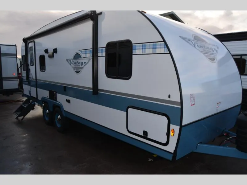 2026 Gulf Stream RV Vista Cruiser 23RSS - Photo 2