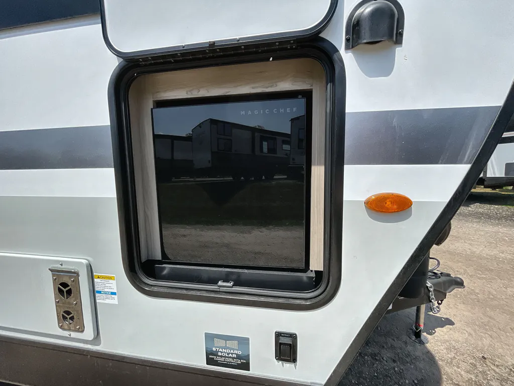 2026 Forest River Flagstaff Micro Lite 25MBR, Photos photo 37