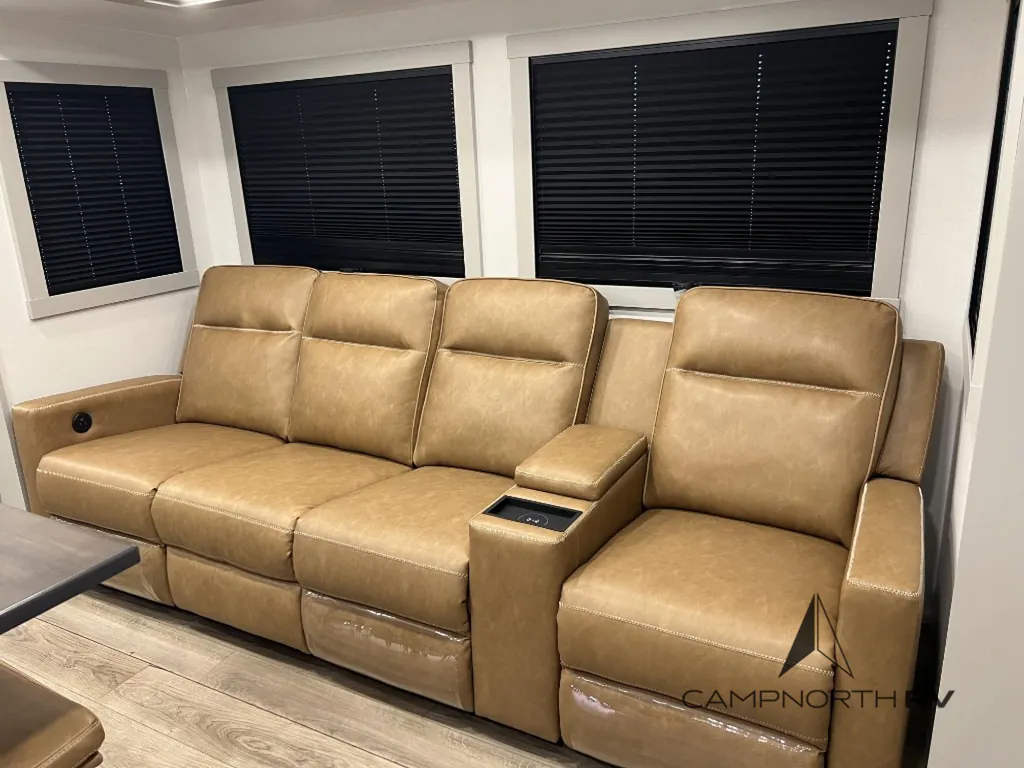 2025 Brinkley Model Z AIR 295, Photos photo 31