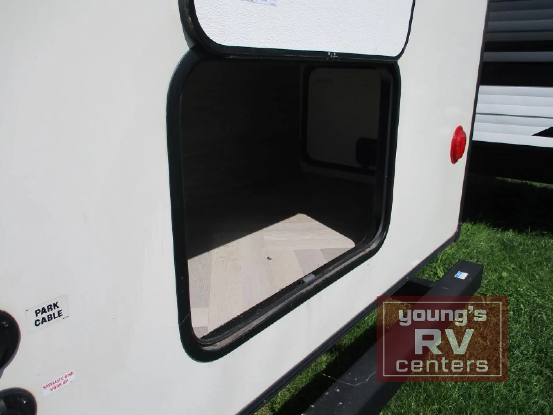 2022 Forest River Salem Hemisphere 270FKS — Photo 6