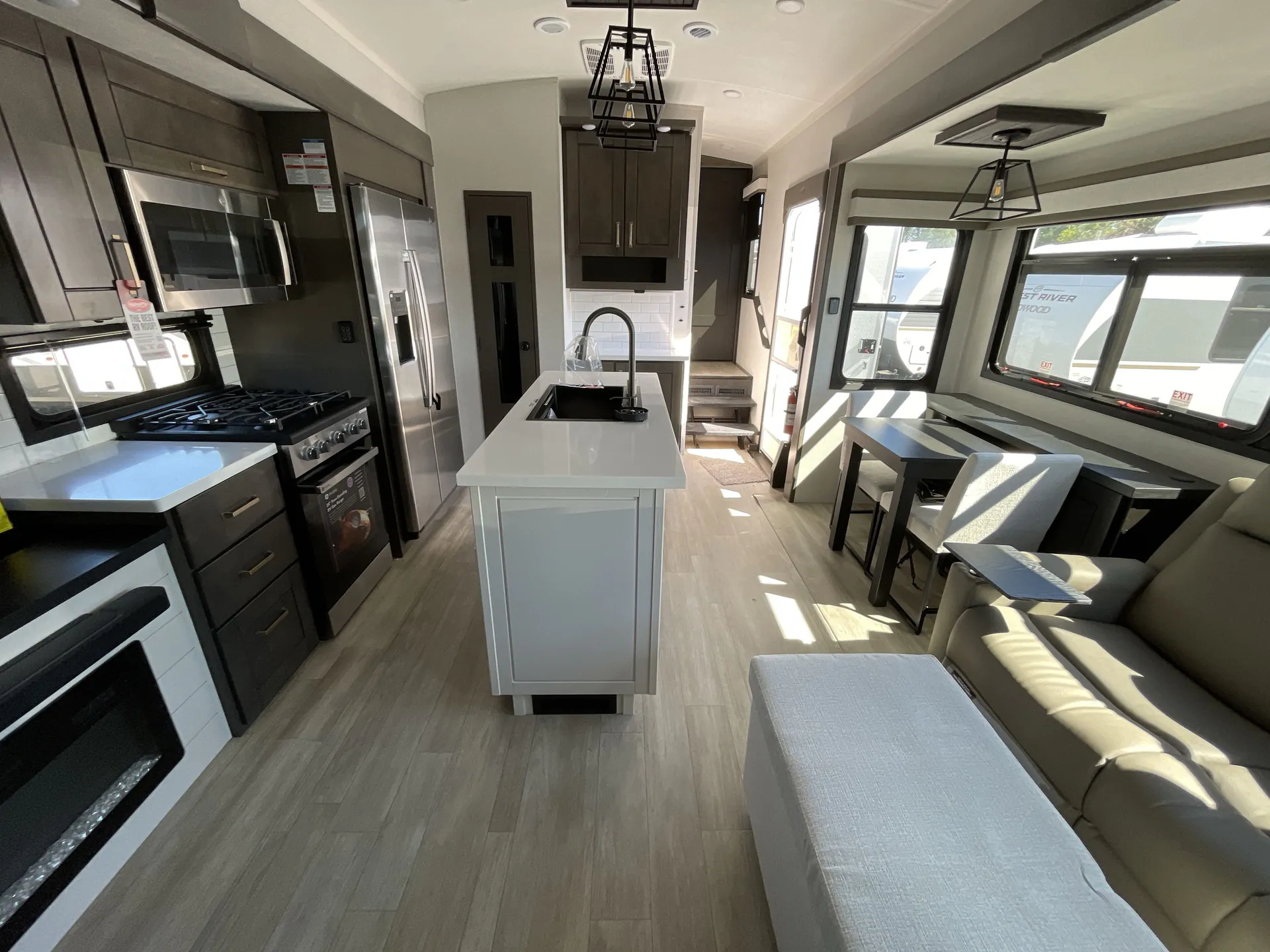 2026 Heartland Bighorn 40DB - Photo 4