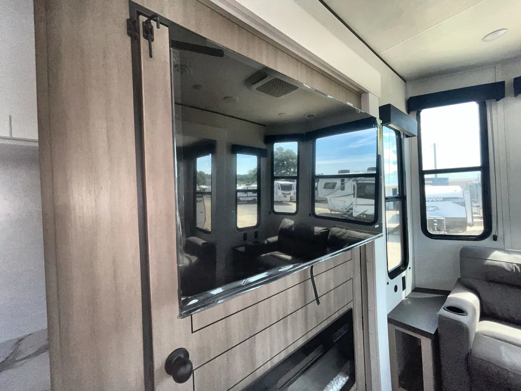 2026 Jayco Jay Flight Bungalow 401FLTS DS, Photos photo 3