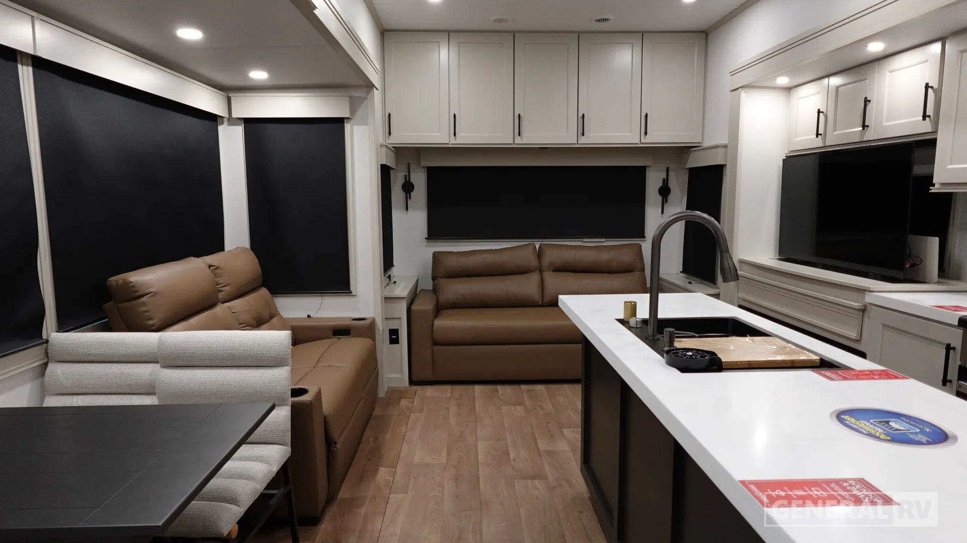 2026 Grand Design Solitude 310GK - Photo 3