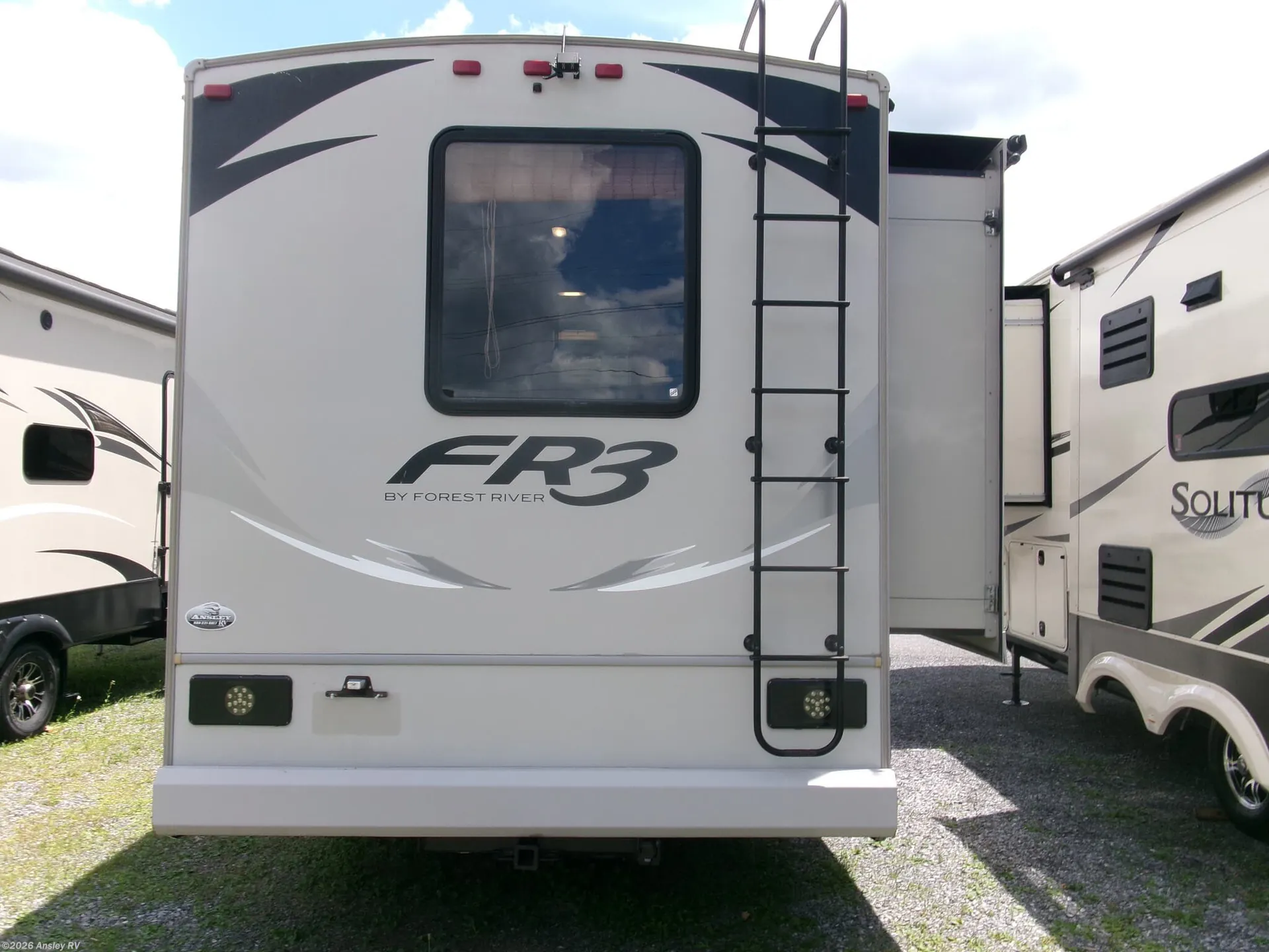 2016 Forest River FR3 32DS — Photo 7