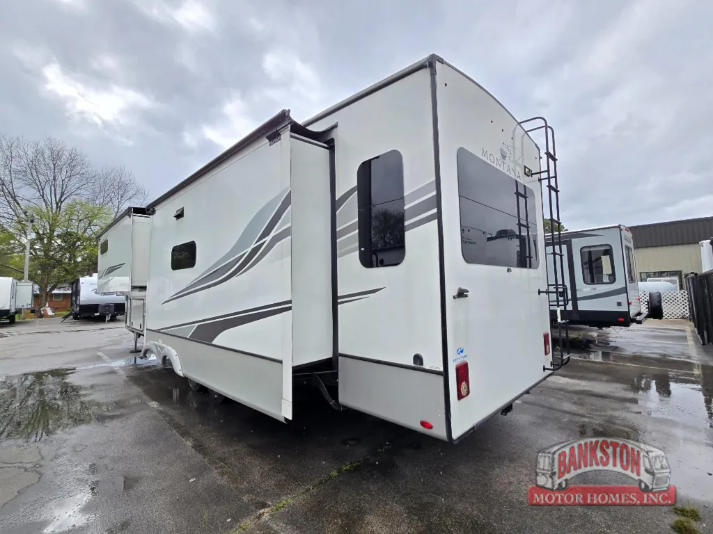 2022 Keystone Montana 3813MS, Photos photo 4