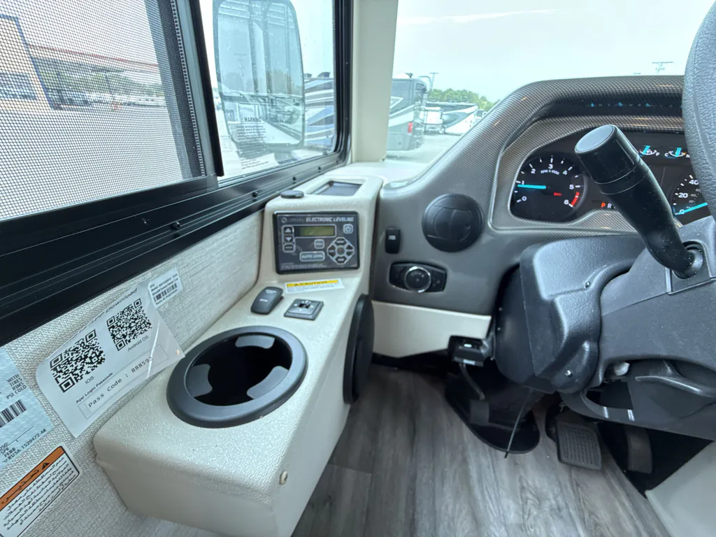 2026 Thor Motor Coach Freedom Traveler A29, Photos photo 34