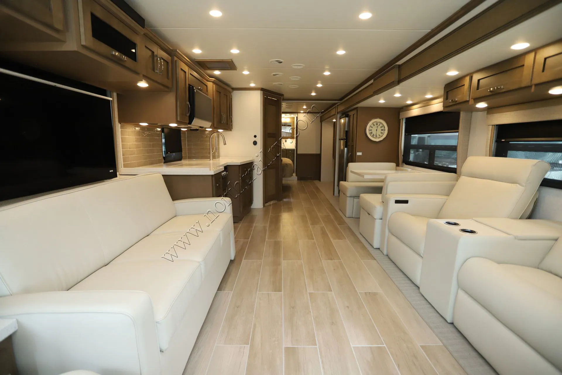 2027 Newmar Northern Star 4037 - Photo 4