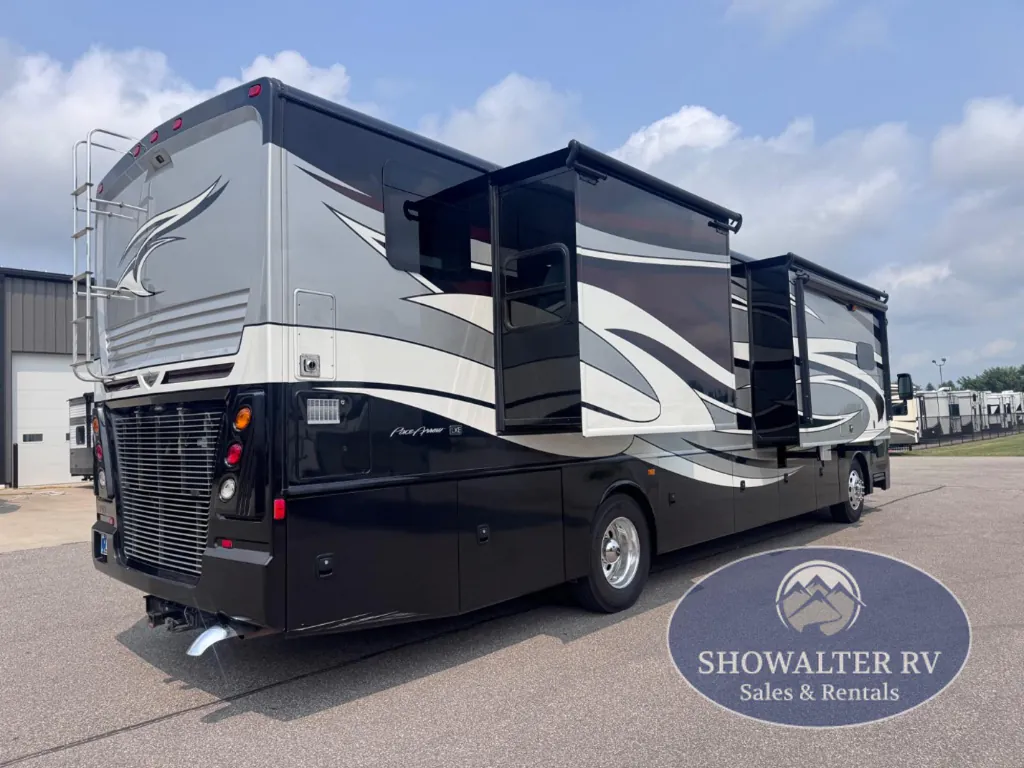 2016 Fleetwood Pace Arrow LXE 38K, Photos photo 6