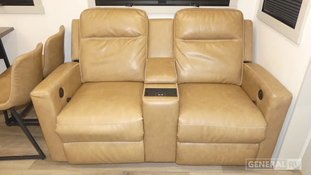 2025 Brinkley Model Z AIR 285, Photos photo 25