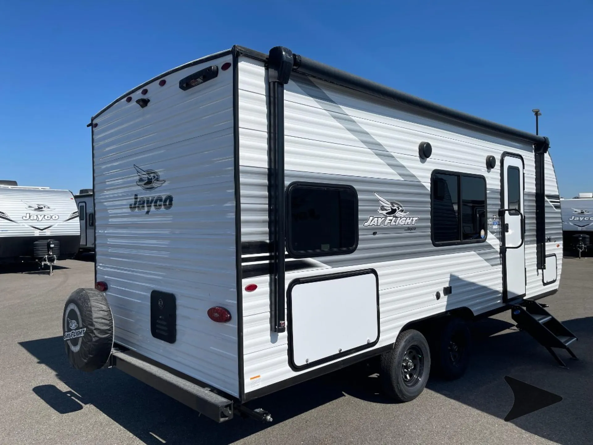 2026 Jayco Jay Flight SLX 211MBW - Photo 3