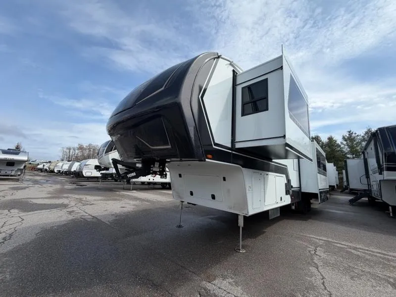 2026 Brinkley Model Z 3420 - Photo 3