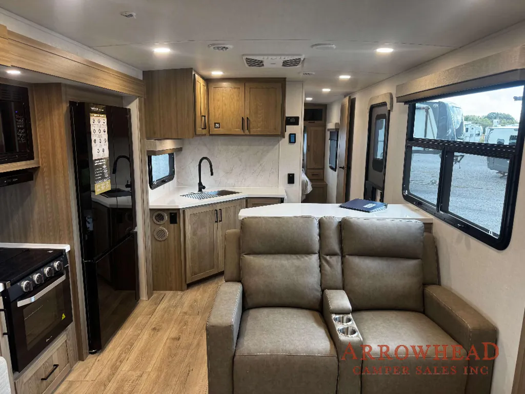 2027 Forest River Rockwood Ultra Lite 2921RL, Photos photo 26