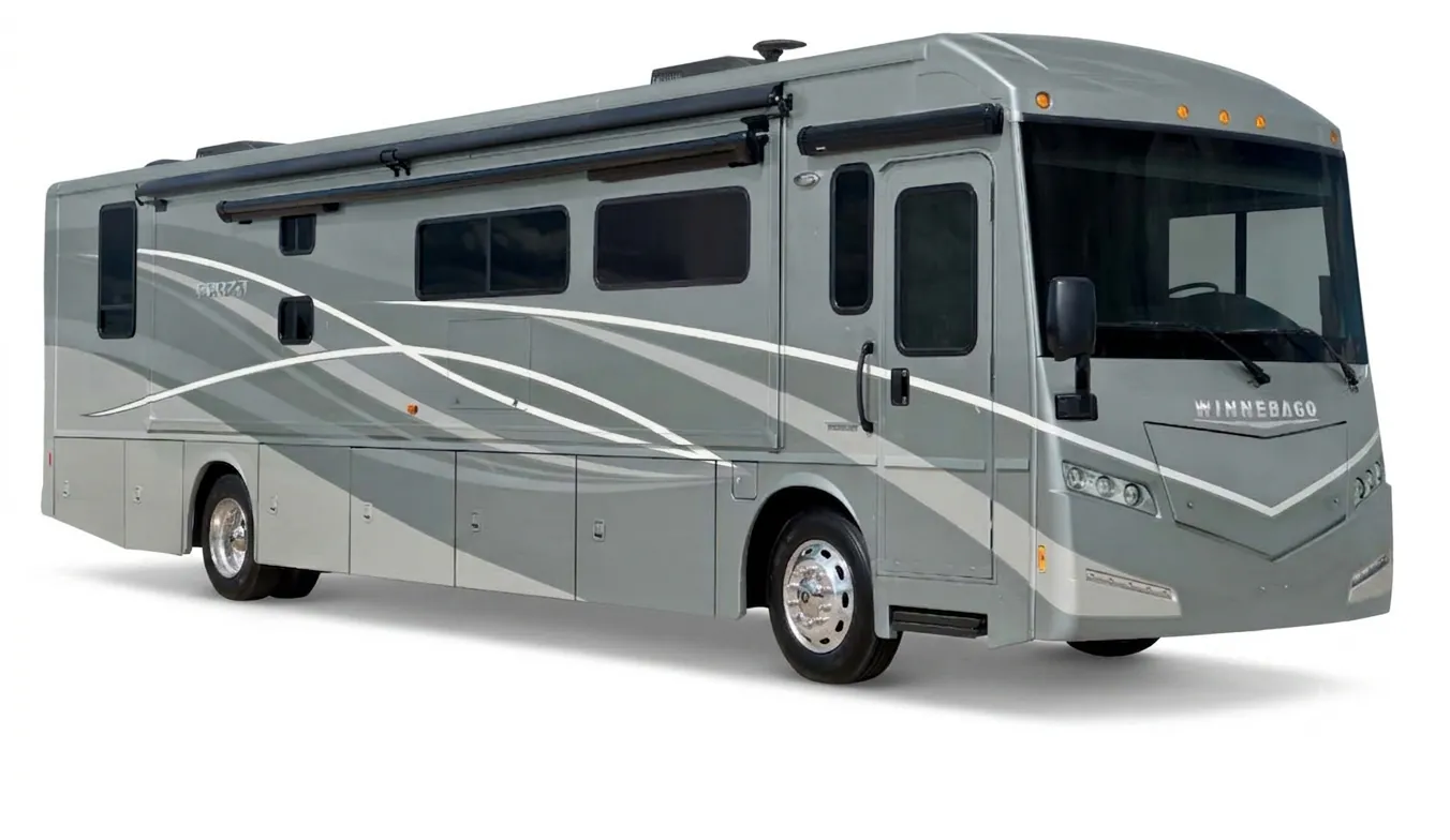 Winnebago Forza 34T exterior