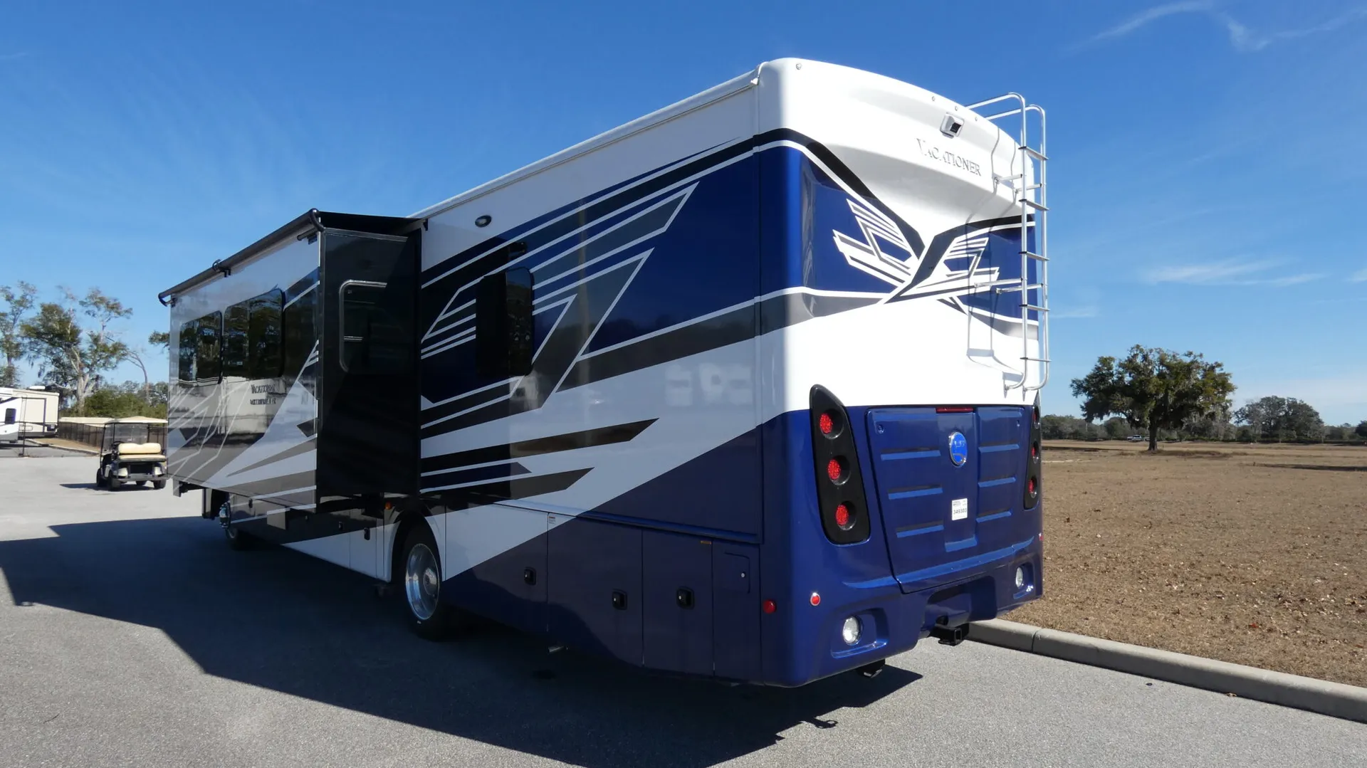 2026 Holiday Rambler Vacationer 35K - Photo 4