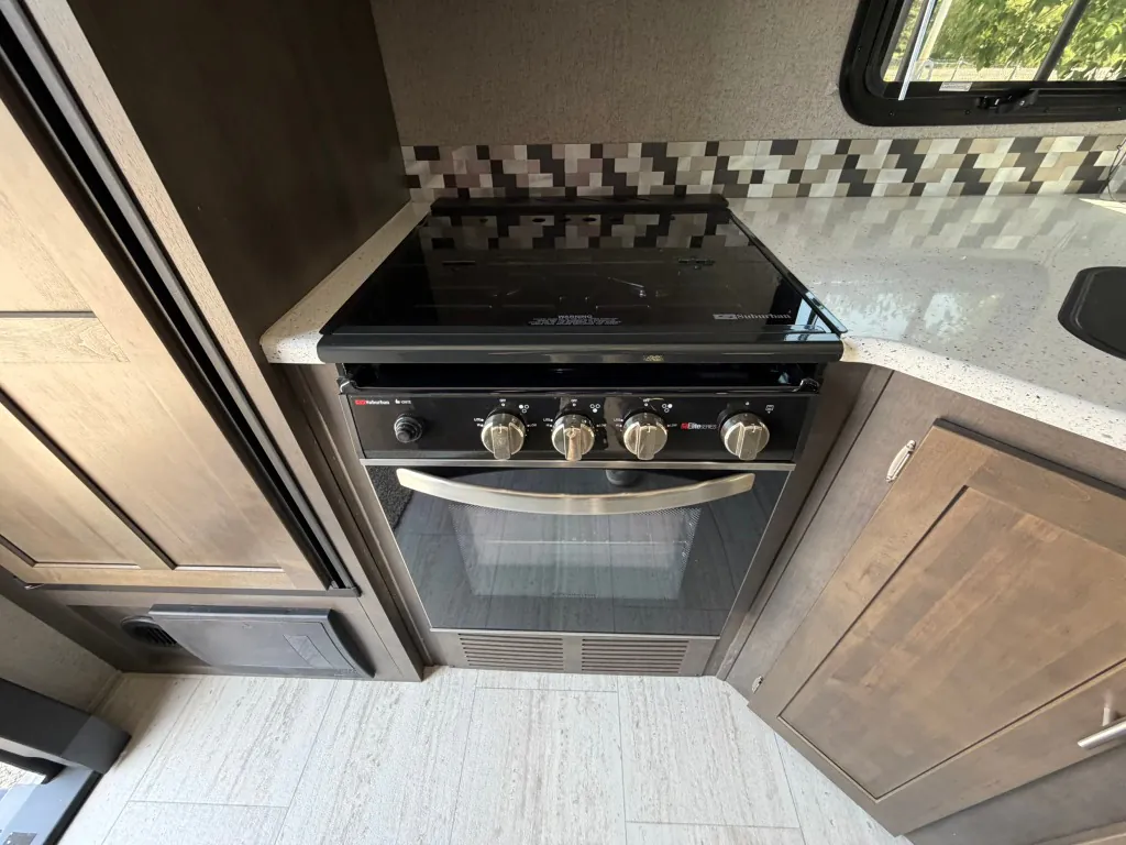 2020 Forest River Rockwood Ultra Lite 2614BS, Photos photo 10