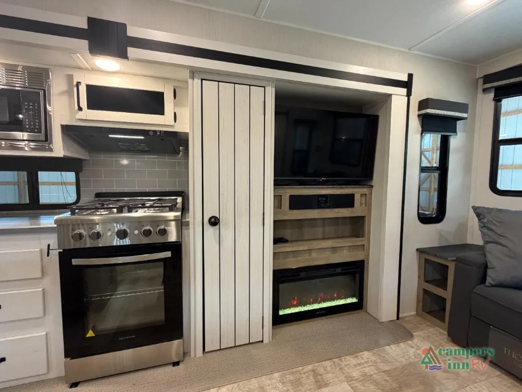 2024 Forest River Puma Vista 37PFL, Photos photo 21