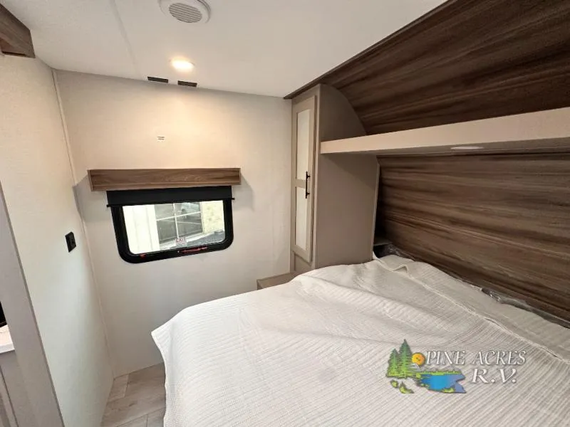 2027 KZ Connect SE New    C301BHKSE 2 Toilets &amp; Bunks - Photo 3
