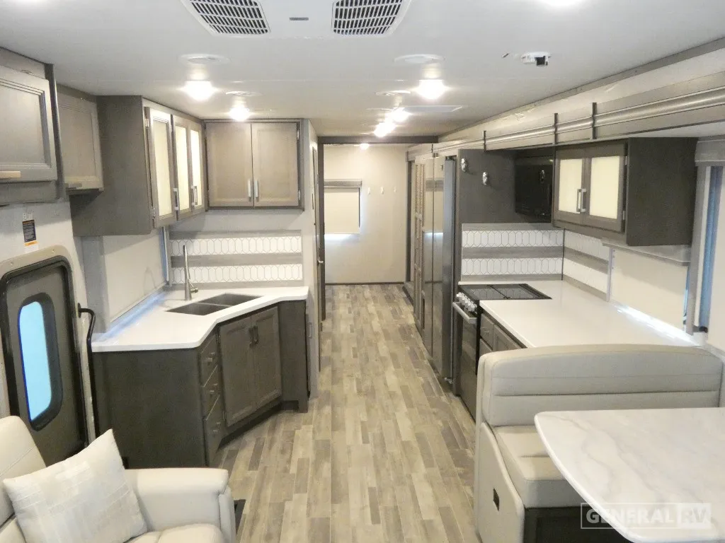 2024 Thor Motor Coach Indigo DD35 - Photo 3