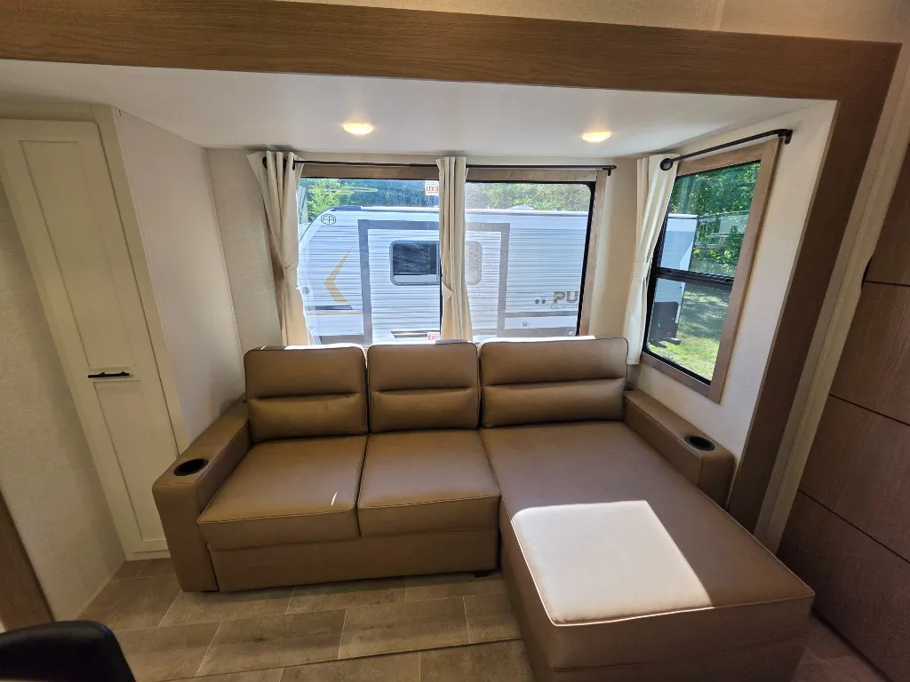 2027 Forest River Impression 36BR3, Photos photo 8