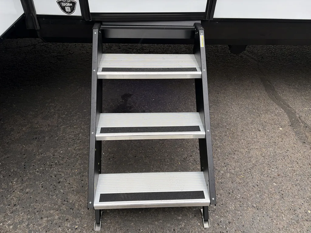 2026 Jayco Jay Feather 32QBH, Photos photo 32