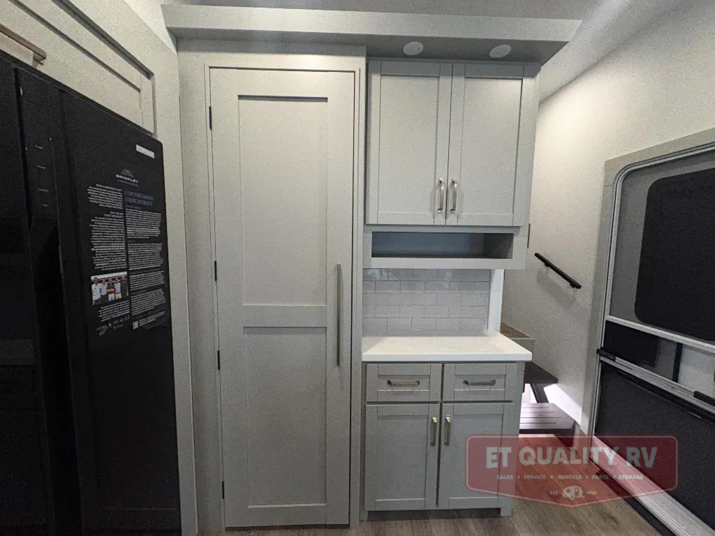 2026 Brinkley Model Z 3600, Photos photo 29