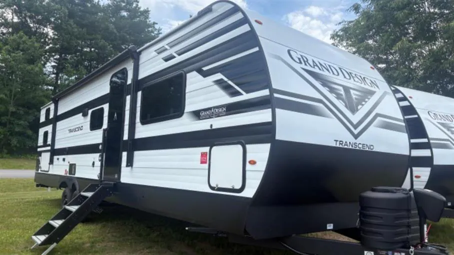 2027 Grand Design Transcend 335BHT - Photo 2