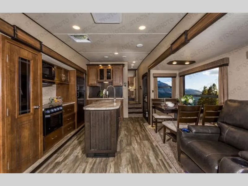 2019 Grand Design Reflection 150 Series 295RL - Photo 2