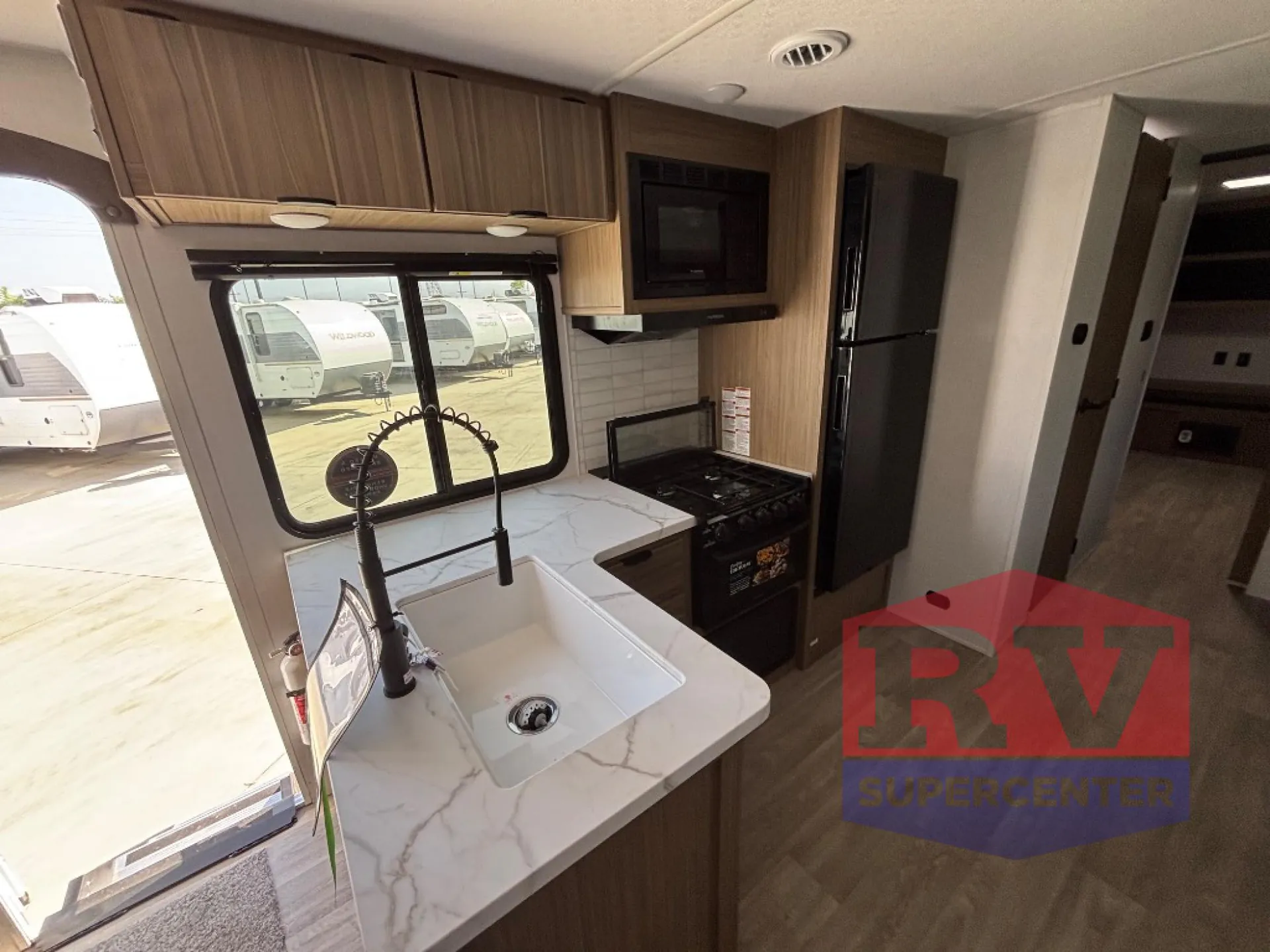 2027 Forest River Wildwood 31KQBTS — Photo 7