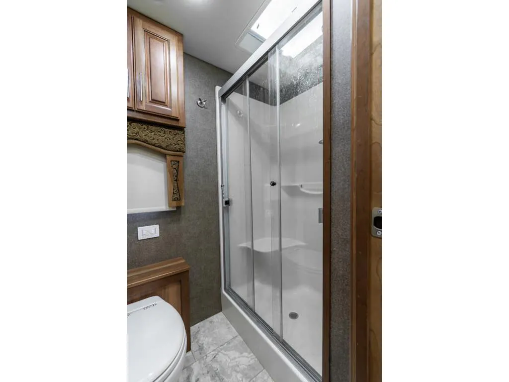 2018 Entegra Coach Aspire 42DEQ, Photos photo 33