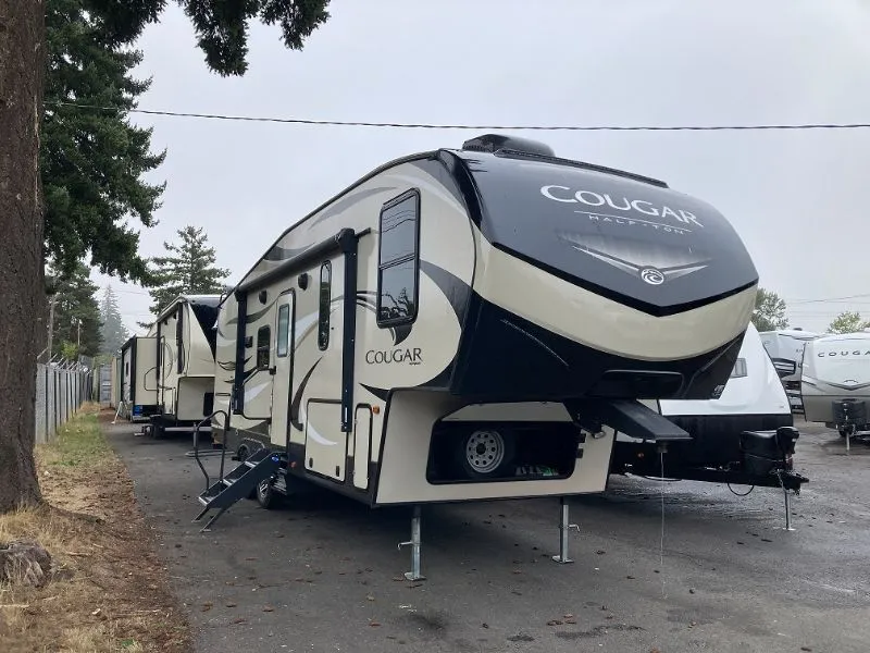 2019 Keystone Cougar Half-Ton 25RESWE - Photo 2