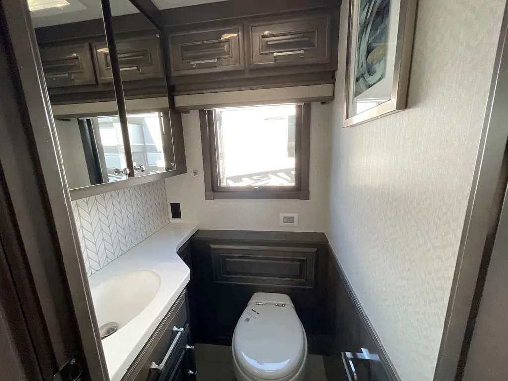 2026 Entegra Coach Aspire 44V, Photos photo 12