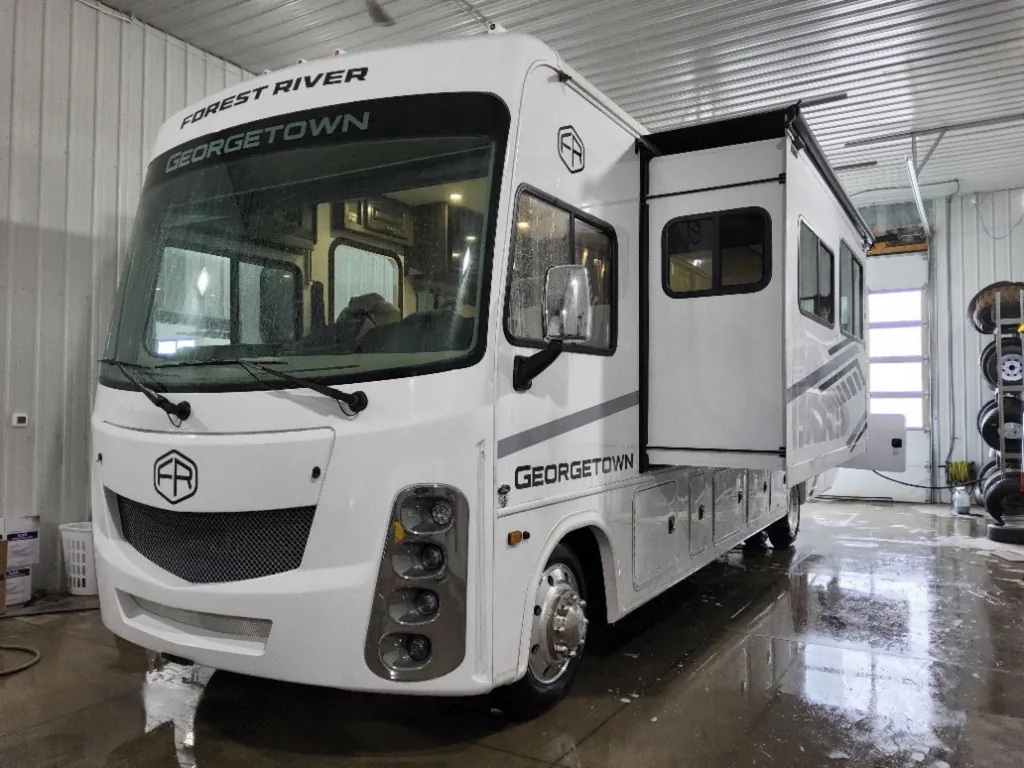 2026 Forest River Georgetown 3 Series GT3 33B3, Photos photo 4