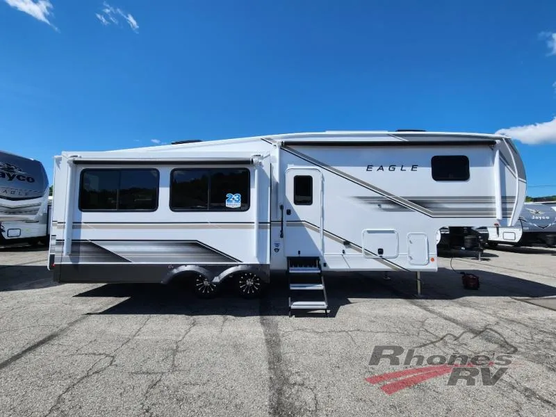 2027 Jayco Eagle SLE 30RLT - Photo 2