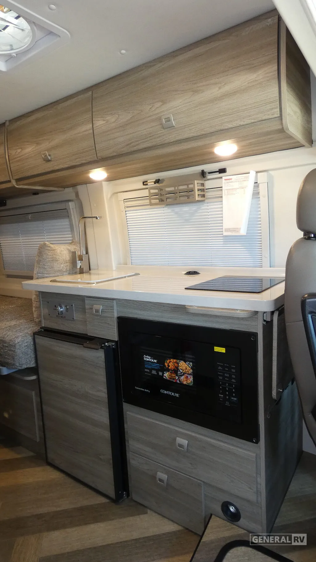 2027 Winnebago Travato 59KL, Photos photo 6
